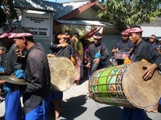 Mengenal Gendang Beleq Alat Musik Tradisional Sasak INDEKS MEDIA